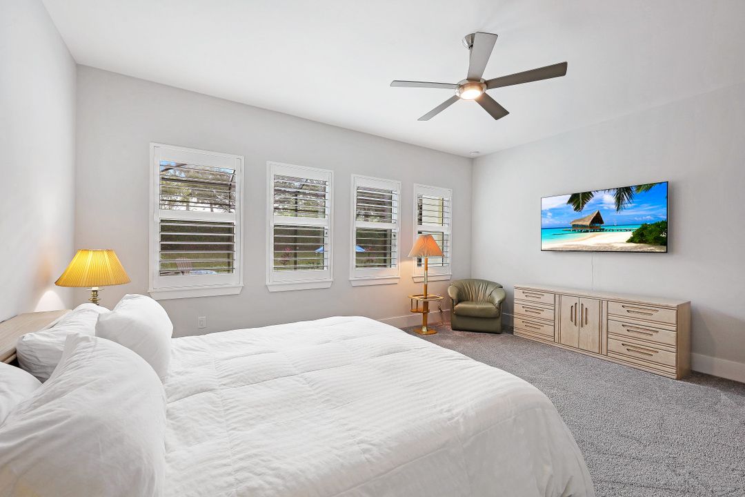 14628 Regatta Ln, Naples, FL 34114