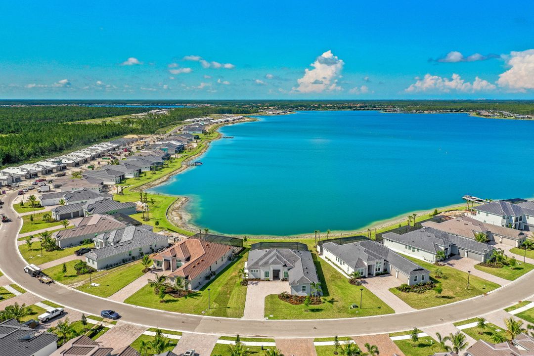 14360 Blue Bay Cir, Fort Myers, FL 33913