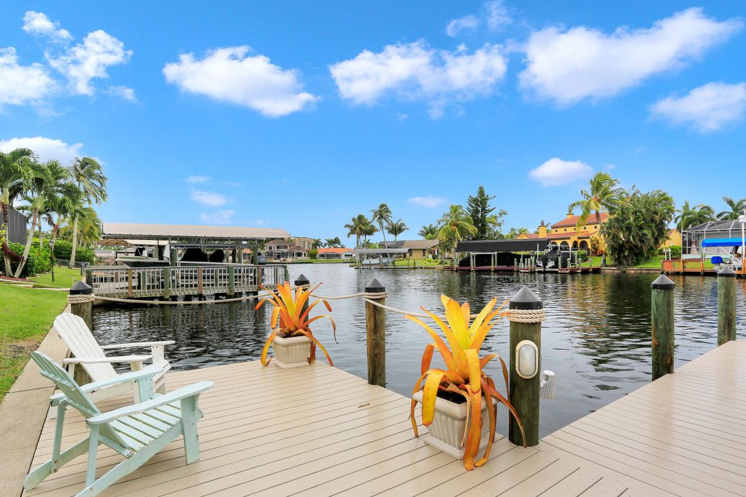 5518 SW 11th Ave, Cape Coral, FL 33914