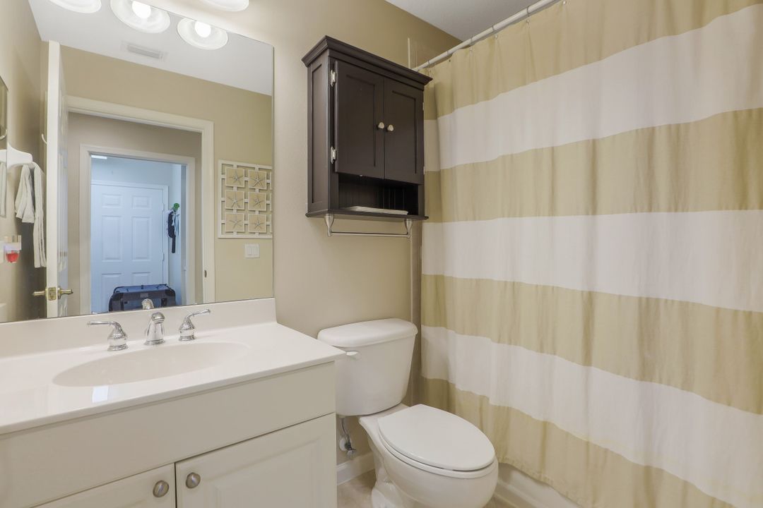 10040 Valiant Ct #101, Fort Myers, FL 33913