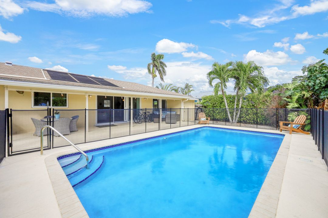 1181 Fourwinds Ave, Marco Island, FL 34145