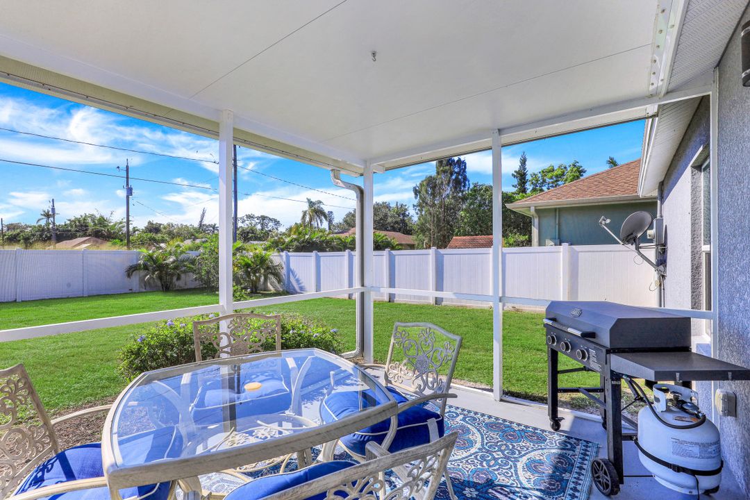 10306 Indiana St, Bonita Springs, FL 34135