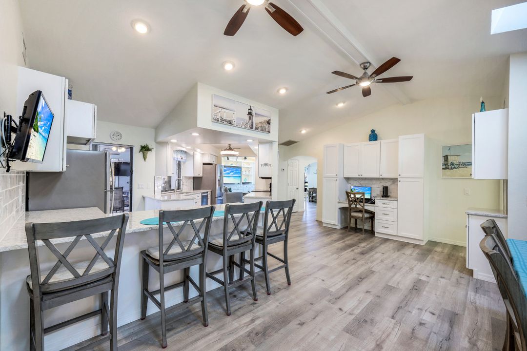 3919 SE 4th Ave, Cape Coral, FL 33904