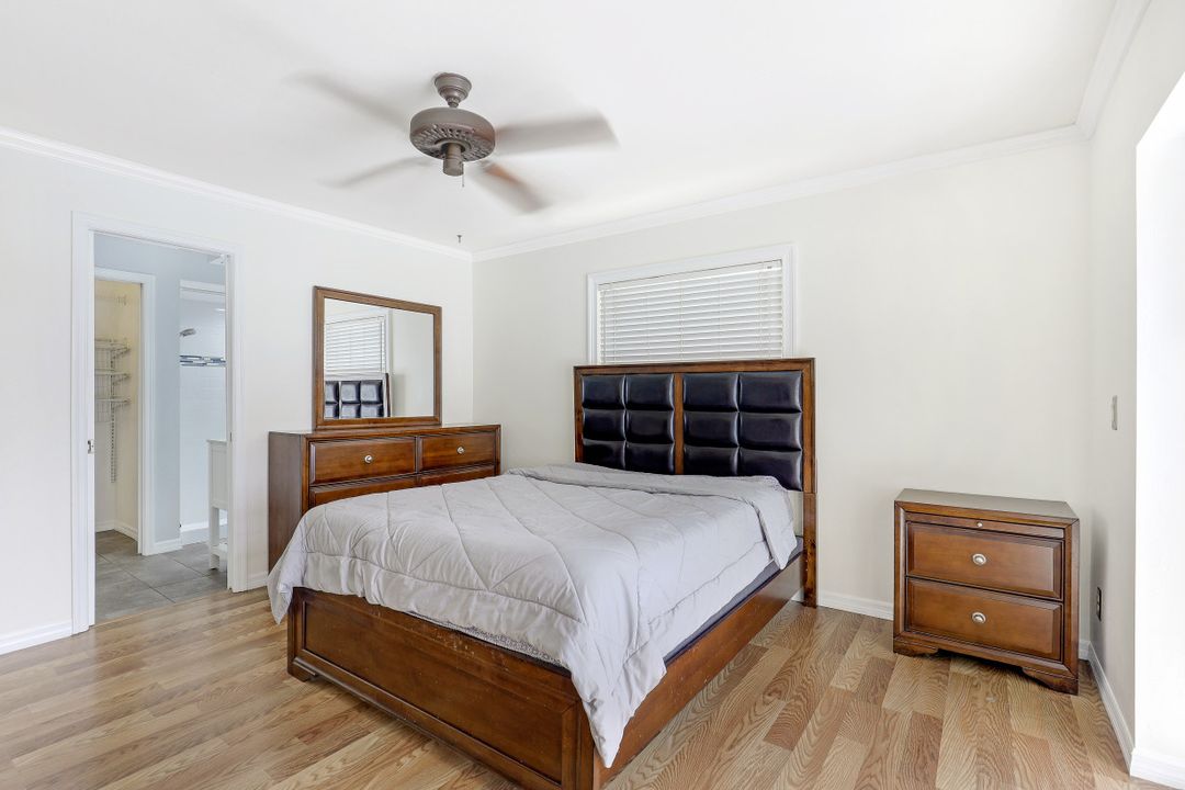 1118 SW 42nd St, Cape Coral, FL 33914