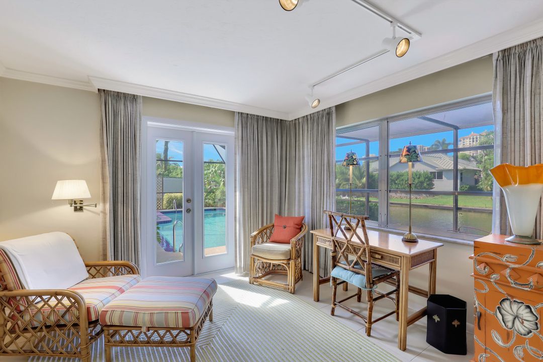 5165 Starfish Ave, Naples, FL 34103