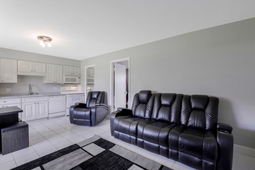 850 Palm St #F4, Marco Island, FL 34145