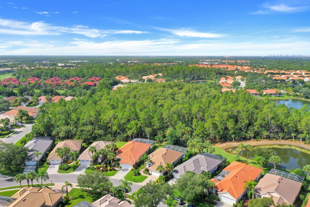 6117 Highwood Park Ln, Naples, FL 34110