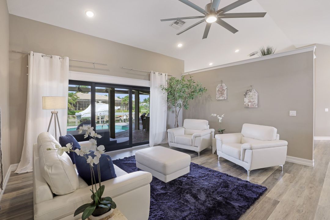 1260 Mimosa Ct, Marco Island, FL 34145