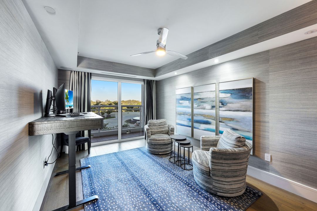 13915 Old Coast Rd #305, Naples, FL 34110