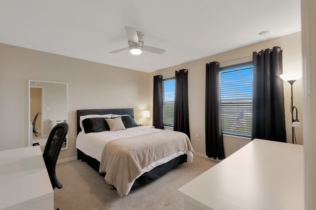 3006 SW 1st Pl, Cape Coral, FL 33914