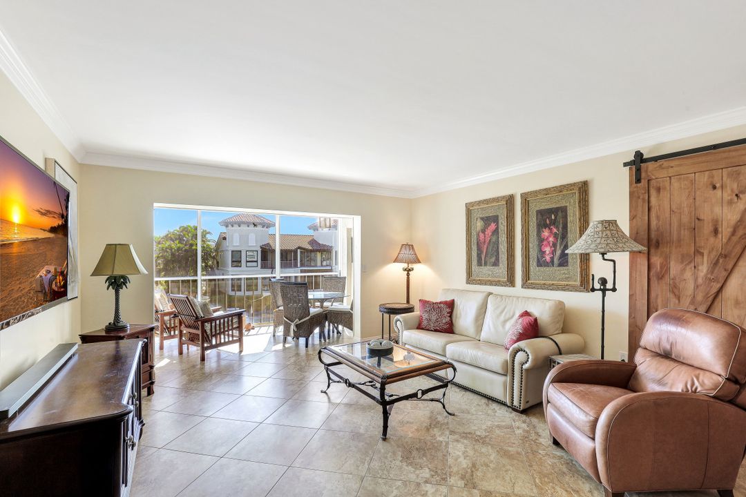 1200 Blue Point Ave a 5, Naples, FL 34102