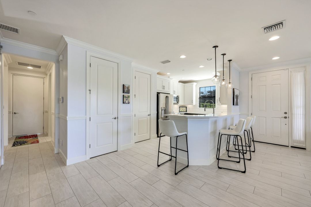 9678 Montelanico Loop  #101, Naples, FL 34119