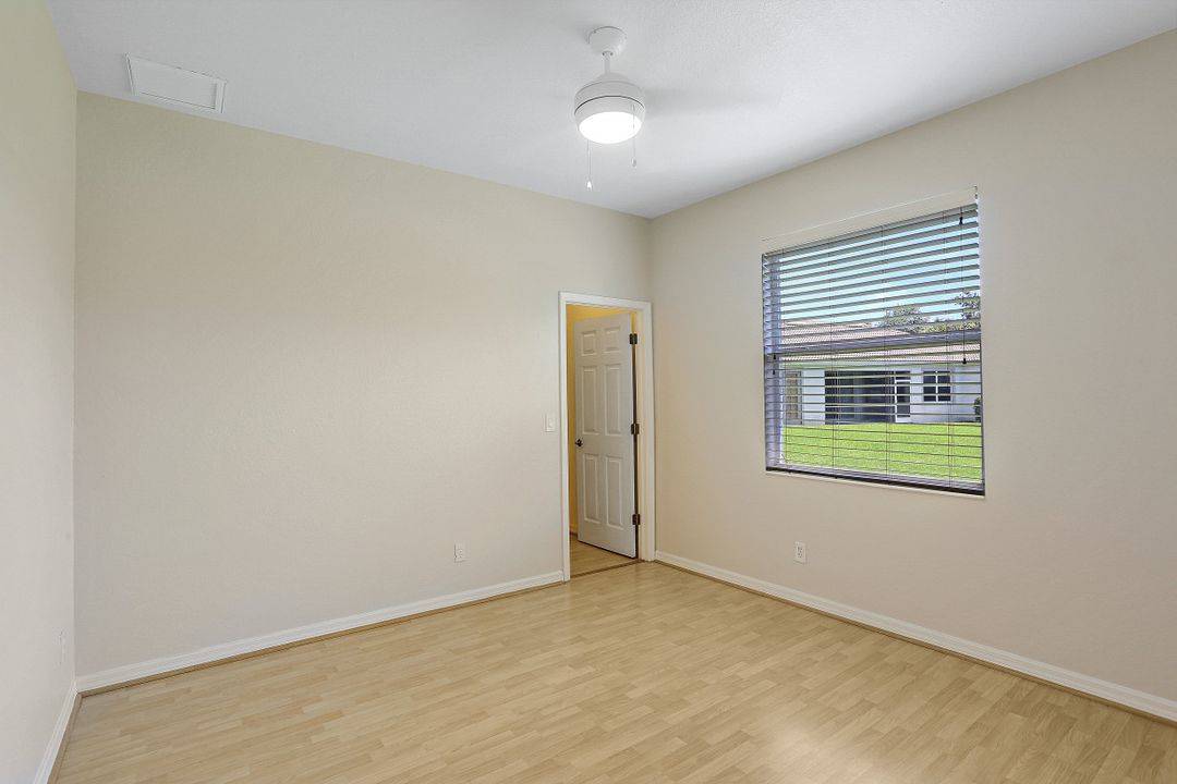 3967 Ruxton Rd, Naples, FL 34116