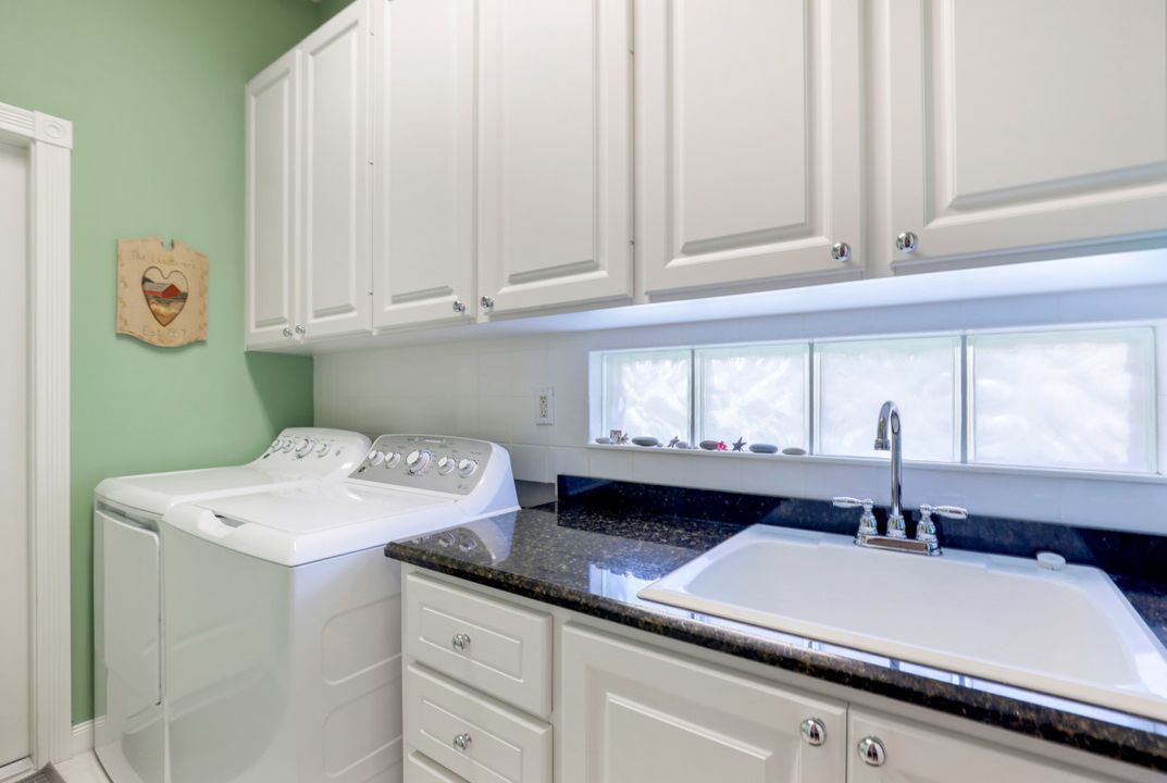 4420 Prescott Ln, Naples, FL 34119