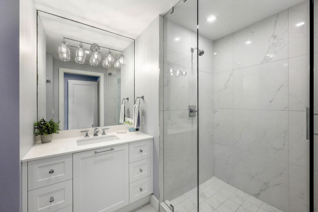 13915 Old Coast Rd #606, Naples, FL 34110