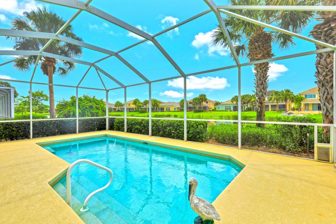 2435 Woodbourne Pl, Cape Coral, FL 33991