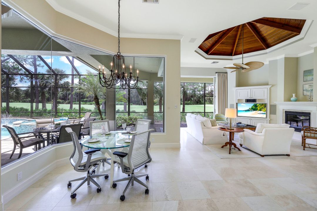 12627 Collier's Reserve Dr, Naples, FL 34110