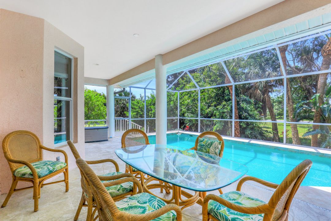 578 N Barfield Dr, Marco Island, FL 34145