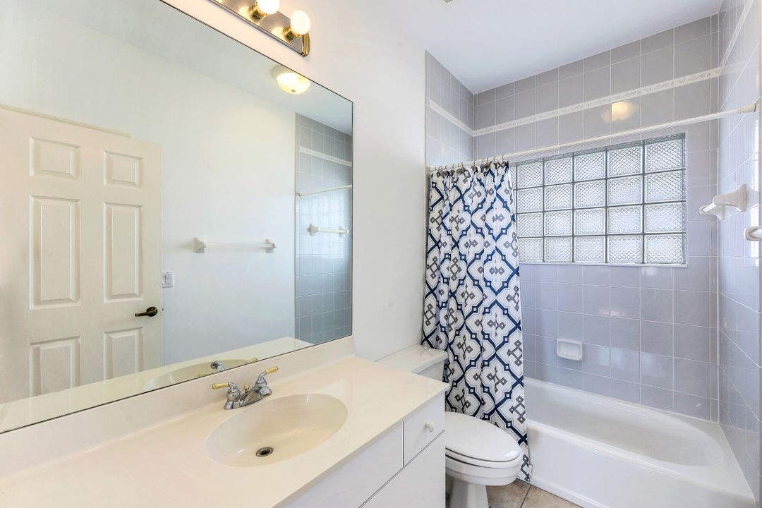 225 Dan River Ct, Marco Island, FL 34145