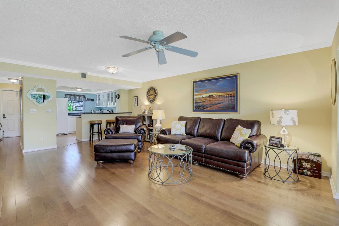 1624 Spoonbill Ln #A, Naples, FL 34105