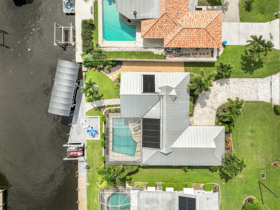 2010 SE 29th Ln, Cape Coral, FL 33904