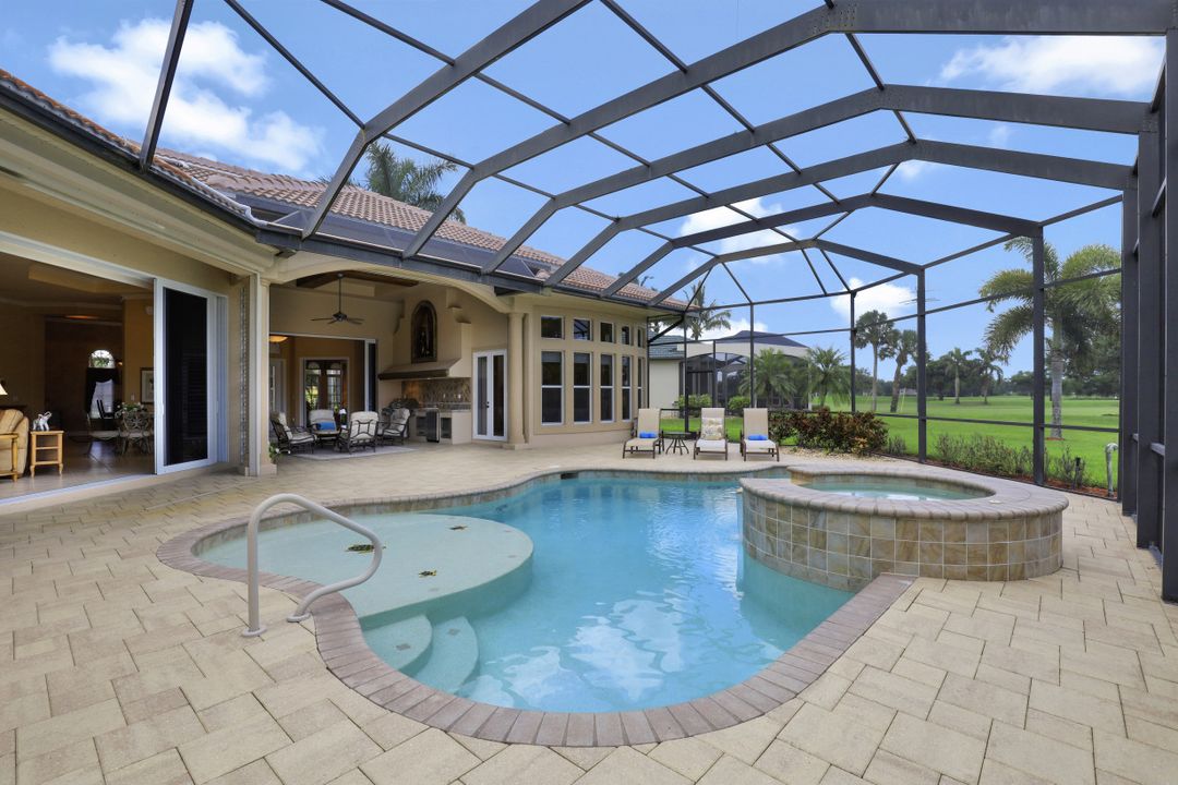 1761 Supreme Ct, Naples, FL 34110