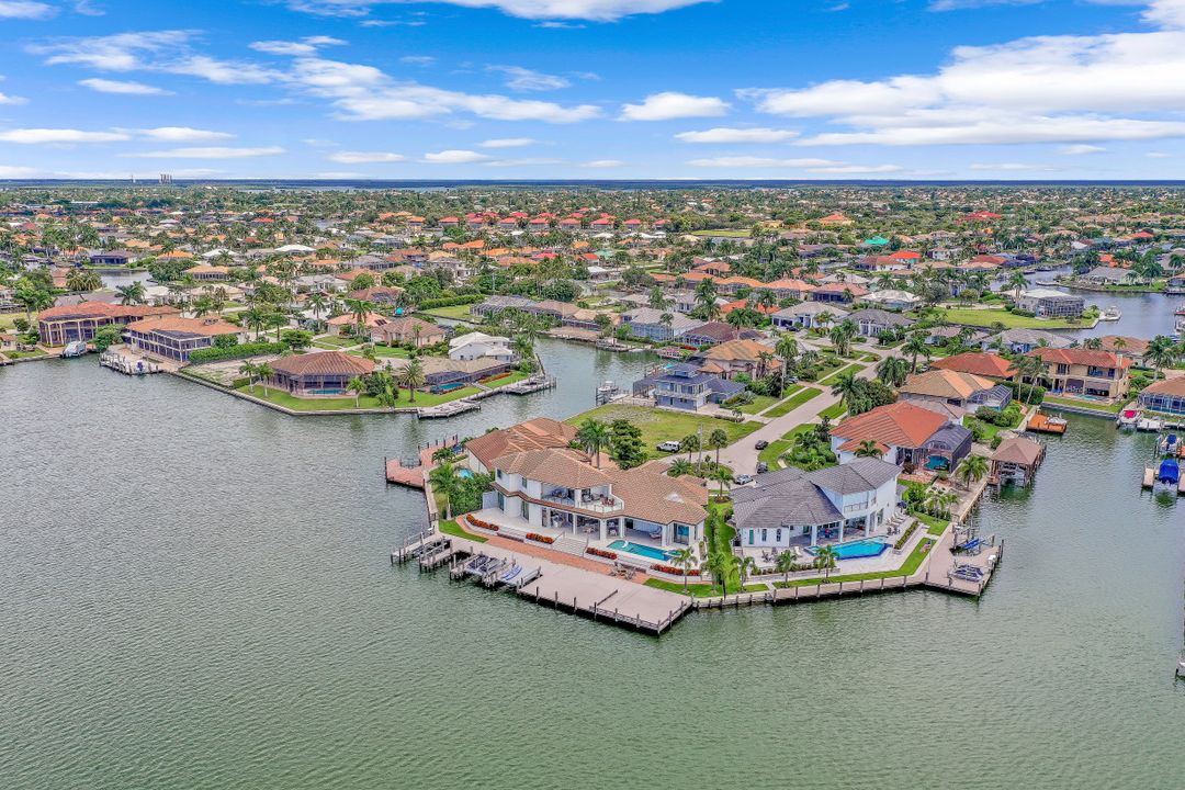 1001 Coronado Ct, Marco Island, FL 34145