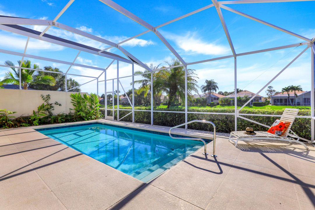 4409 Novato Ct, Naples, FL 34109