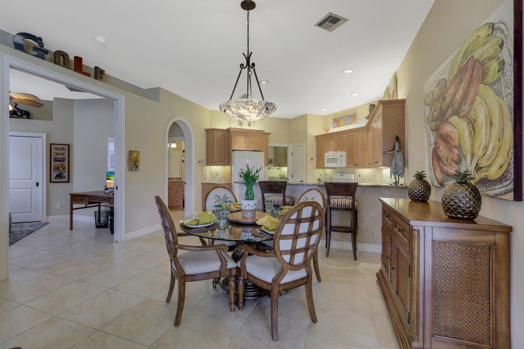 28544 F B Fowler Ct, Bonita Springs, FL 34135