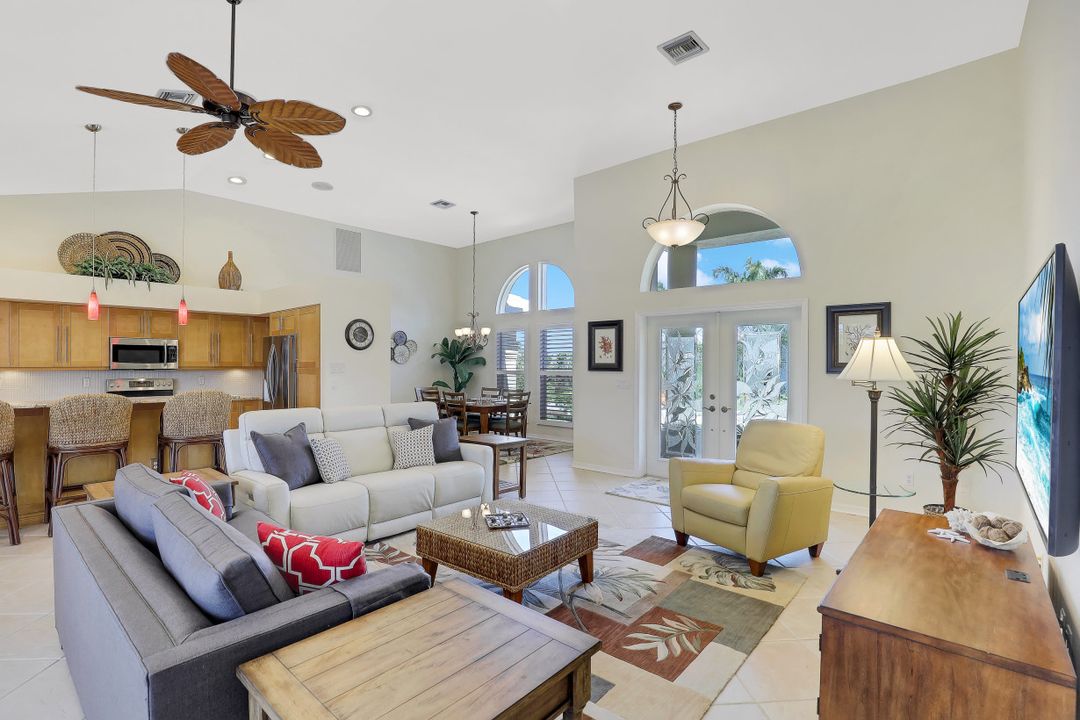 427 Swiss Ct, Marco Island, FL 34145