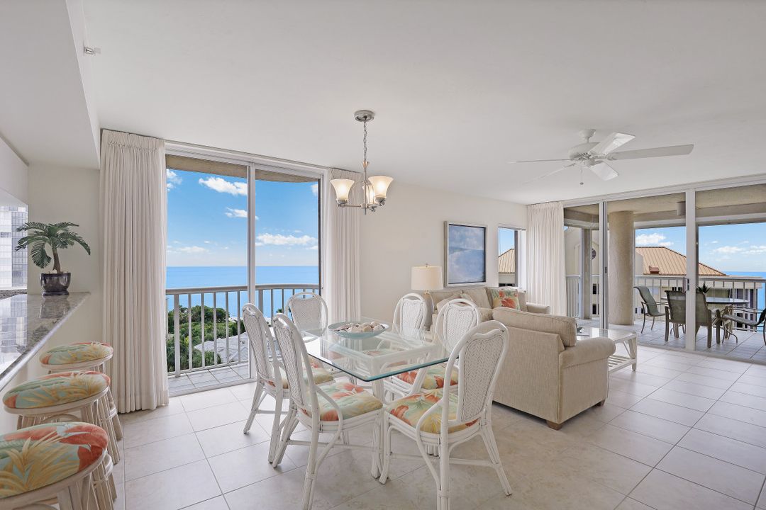 40 Seagate Dr #1101, Naples, FL 34103