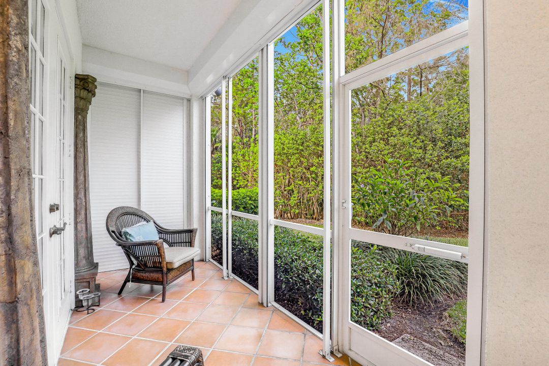 2395 Hidden Lake Dr #4601, Naples, FL 34112