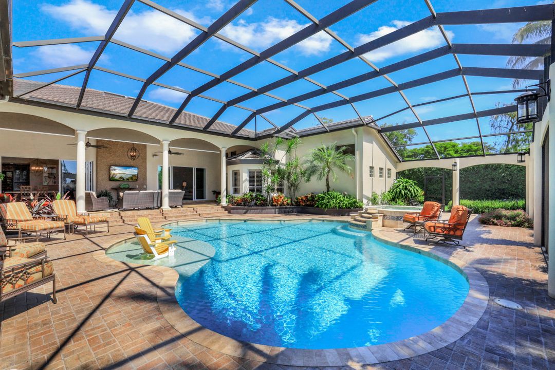 12911 Coco Plum Ln, Naples, FL 34119