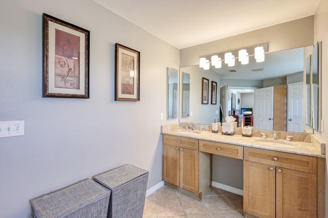 18251 Lynn Rd, North Fort Myers, FL 33917