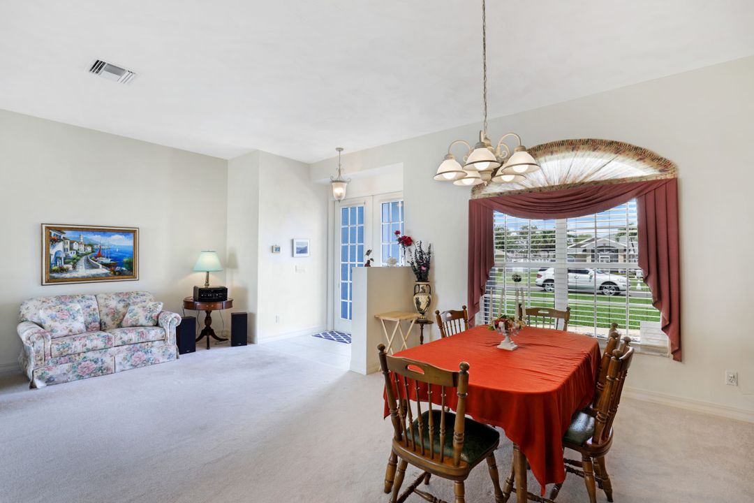 3023 SE 8th Ave, Cape Coral, FL 33904