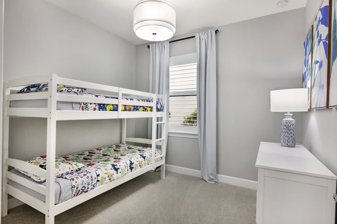 17624 Kinzie Ln, Estero, FL 33928