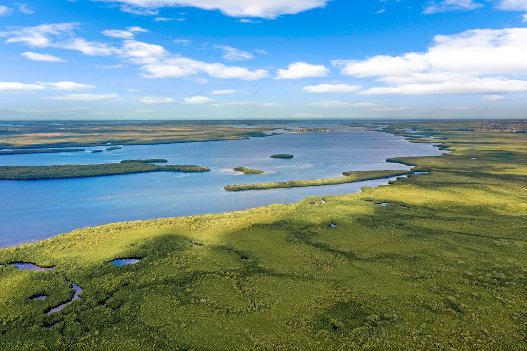 2832 SW 36th St, Cape Coral, FL 33914