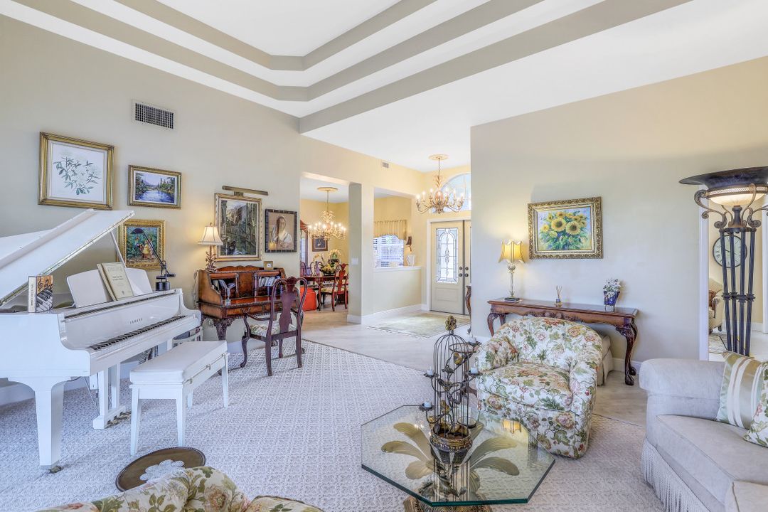 28381 Sombrero Dr, Bonita Springs, FL 34135