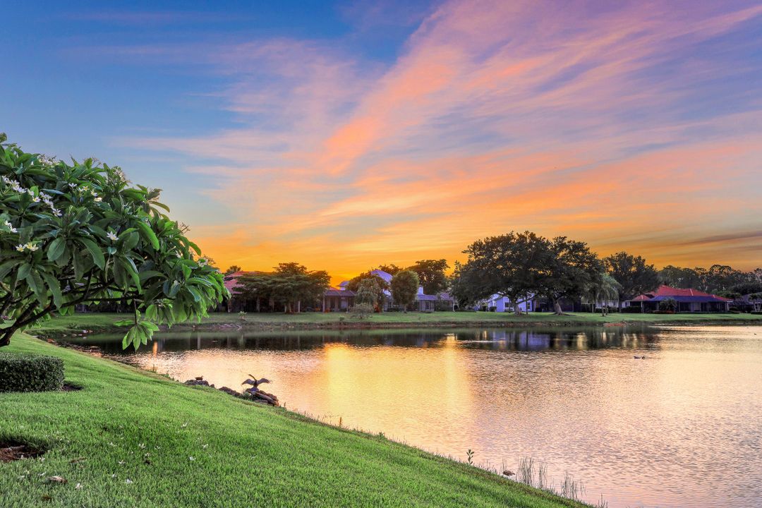 2046 Imperial Cir, Naples, FL 34110