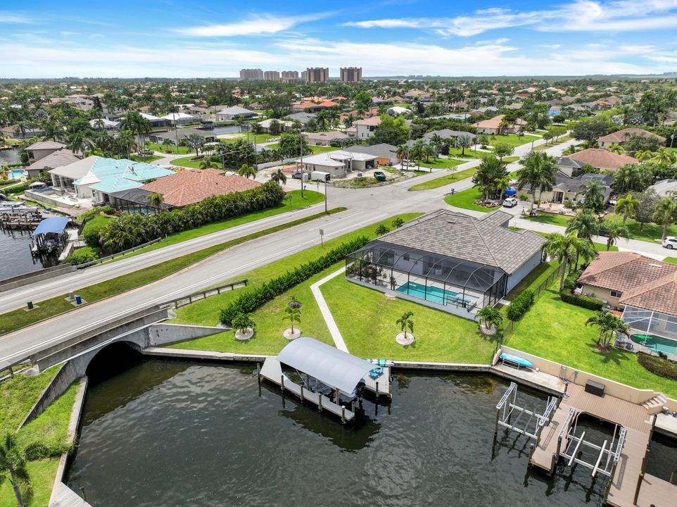 2103 SW 52nd St, Cape Coral, FL 33914