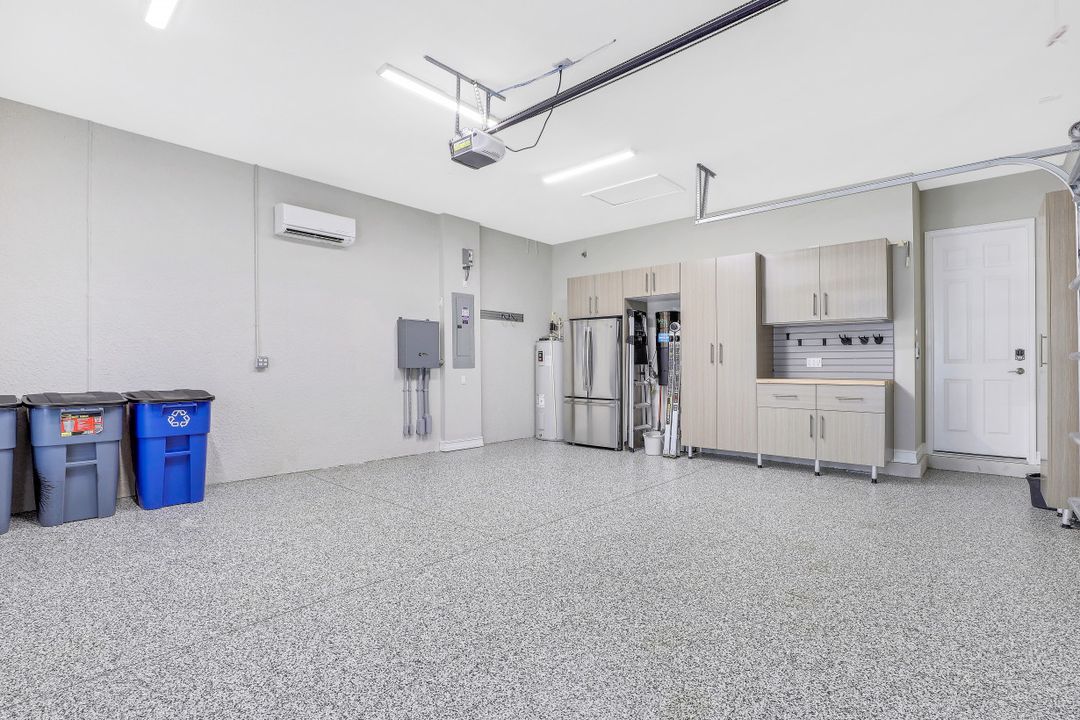 17201 Cherrywood Ct, Bonita Springs, FL 34135