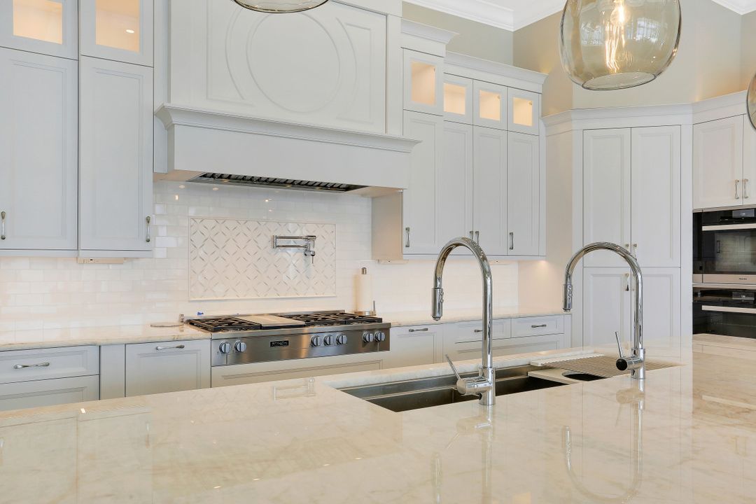 871 W Copeland Dr, Marco Island, FL 34145