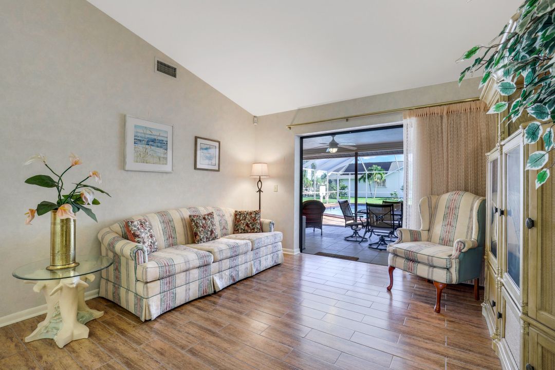 1101 SW 51st Terrace, Cape Coral, FL 33914