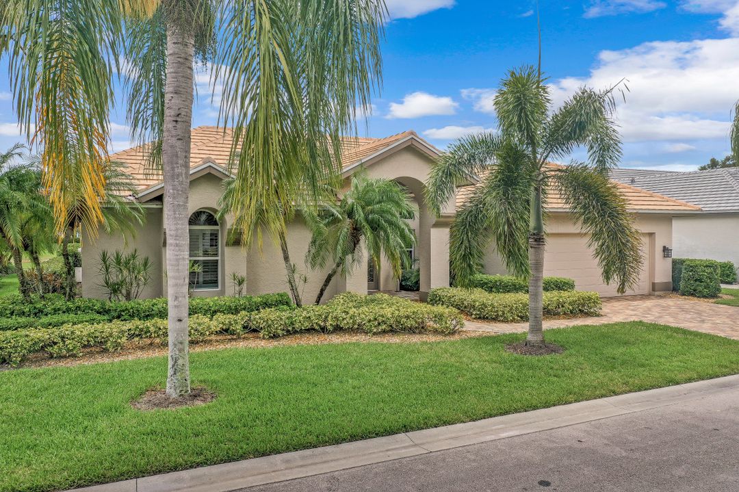 13142 Bridgeford Ave, Bonita Springs, FL 34135