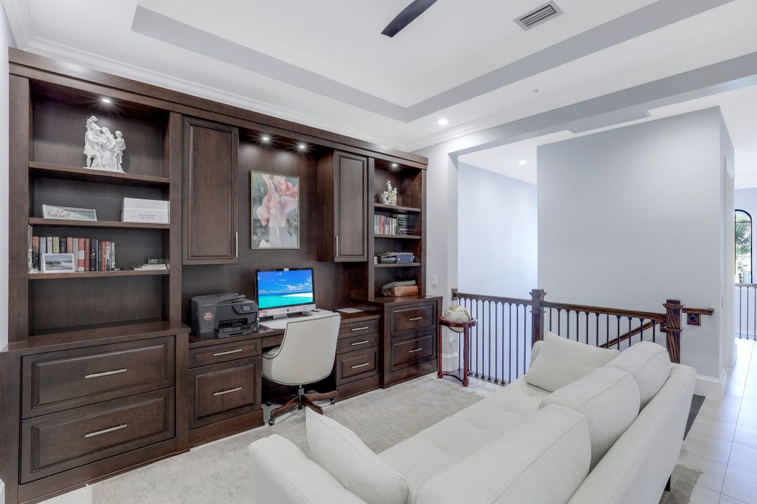 16380 Corsica Way #201, Naples, FL 34110