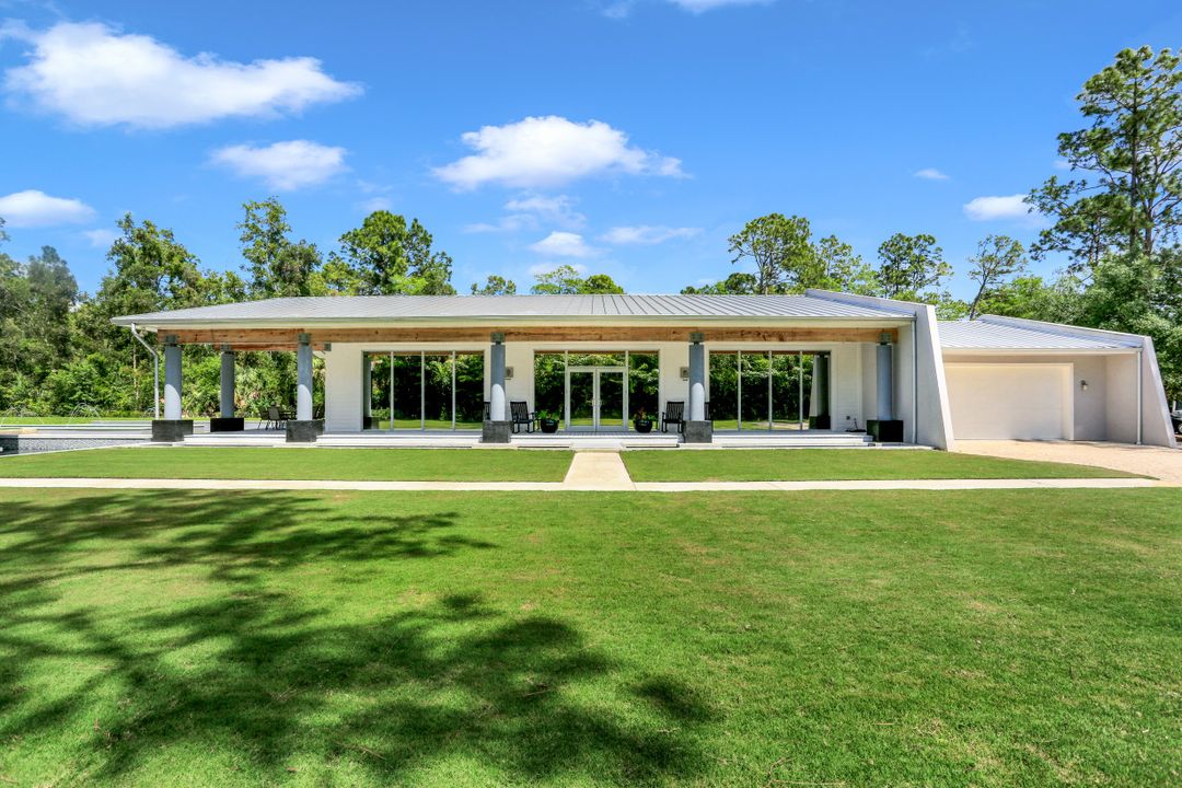 4441 5th Ave NW, Naples, FL 34119