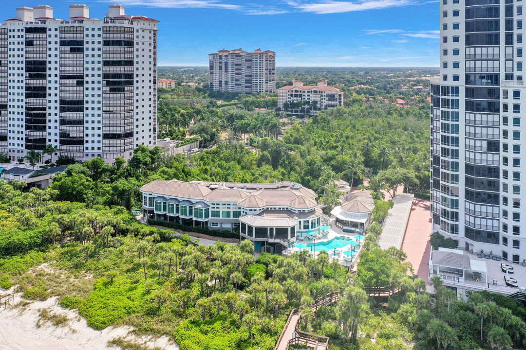 8665 Bay Colony Dr #702, Naples, FL 34108
