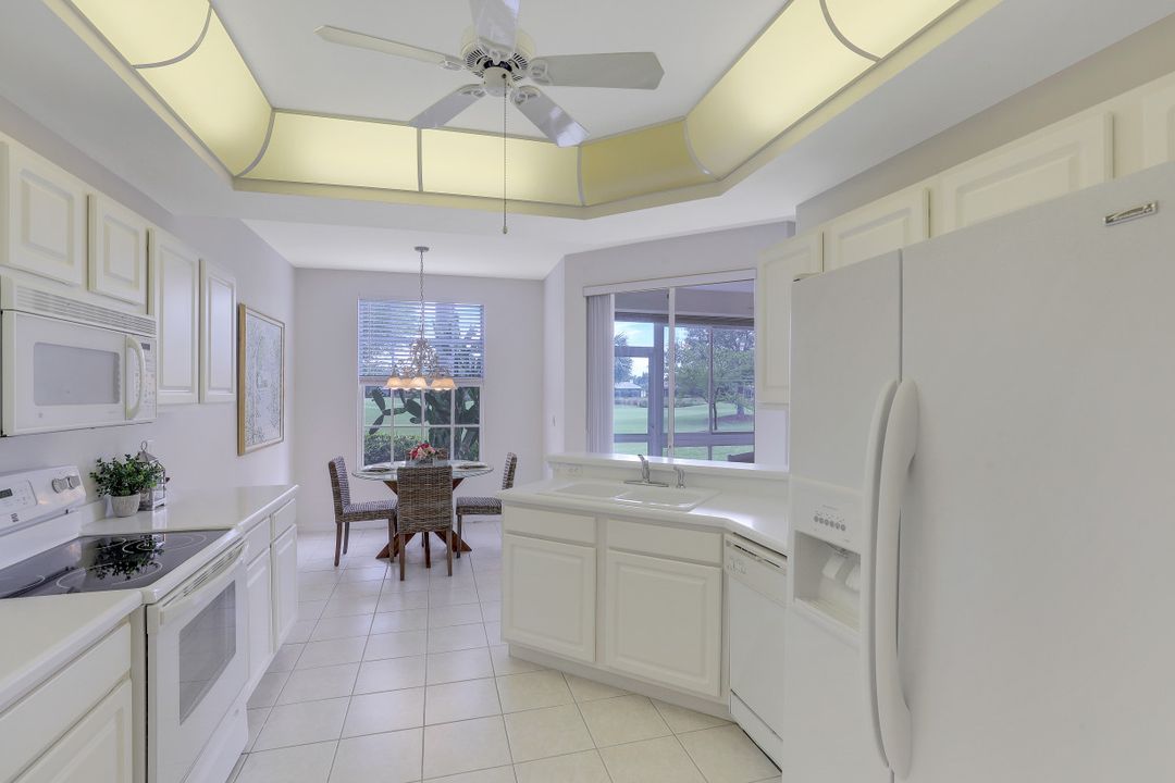 2140 Arielle Dr #407, Naples, FL 34109