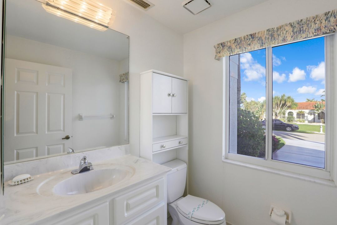 5364 Darby Ct, Cape Coral, FL 33904