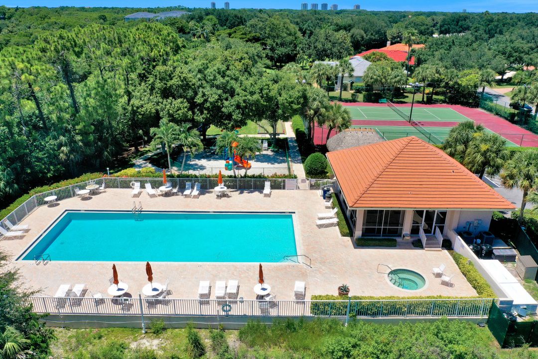 25610 Inlet Way Ct, Bonita Springs, FL 34135